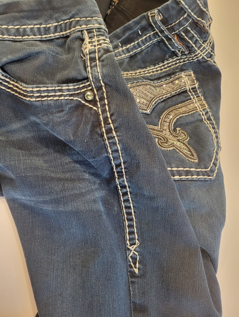 Rock Revival Vivian Easy Skinny 32 Straight Leg Fleur-de-lis Pocket Y2K Style - Picture 11 of 15